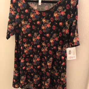 LulaRoe Perfect T Size XL BNWT